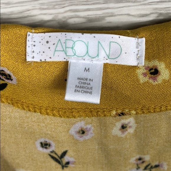 Flutter Midi Dress Tie Back Gold Floral - Picture 6 of 8